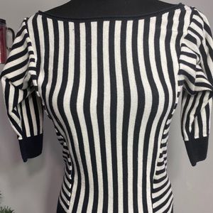Guess White and Black tee shirt